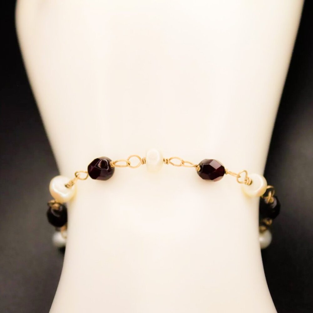 14k Gold Filled Vintage Pearl & Deep Red Crystal Beaded Link Bracelet